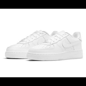 Women’s Air Force 1 ‘07 | Size 5.5 | White/White-White-White